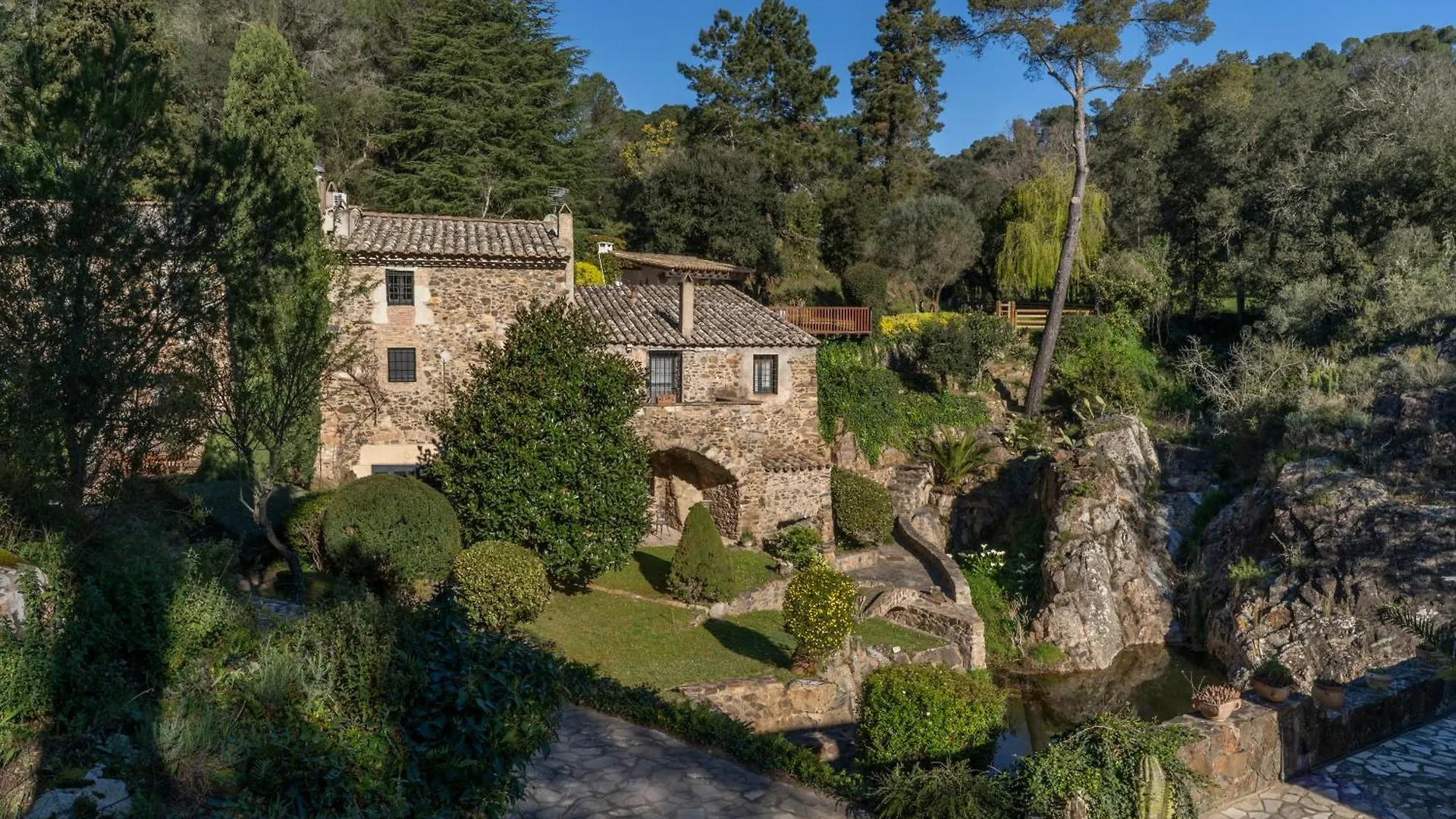 CASA EL MOLI DE CAN BURJATS con piscina y chimenea Mont-ras  Mont-ras (Montrás)