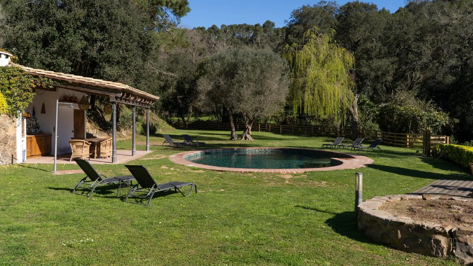 CASA EL MOLI DE CAN BURJATS con piscina y chimenea Mont-ras  España
